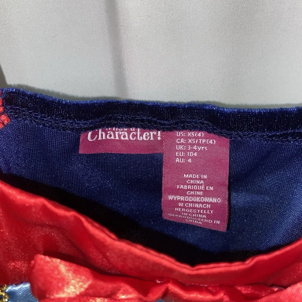 NWT What A Character Little Girls Snow White Costume Sz 4‎